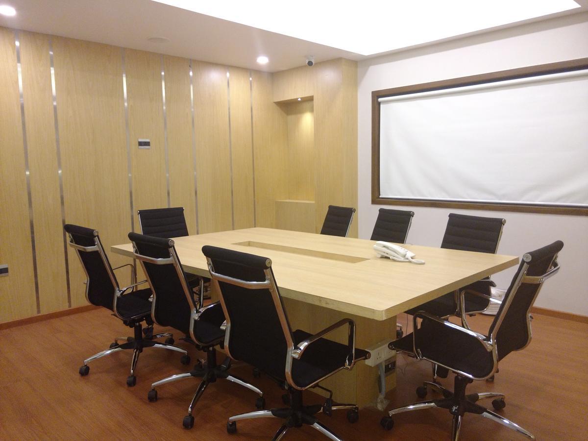 Hotel Nk Grand Park Airport Hotel Chennai Exterior photo