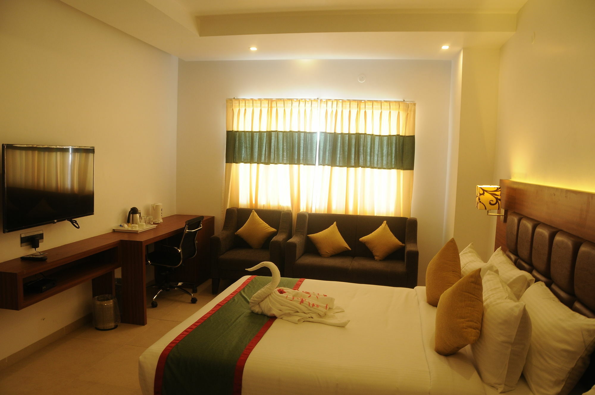 Hotel Nk Grand Park Airport Hotel Chennai Exterior photo