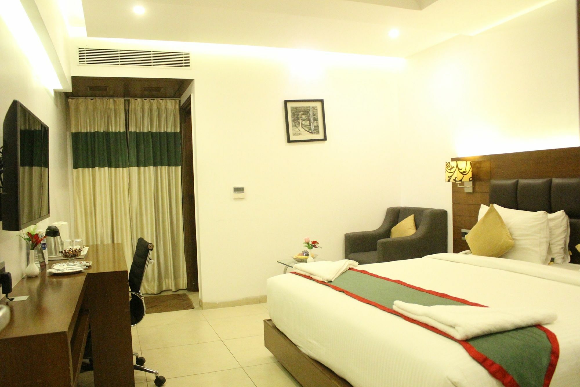 Hotel Nk Grand Park Airport Hotel Chennai Exterior photo